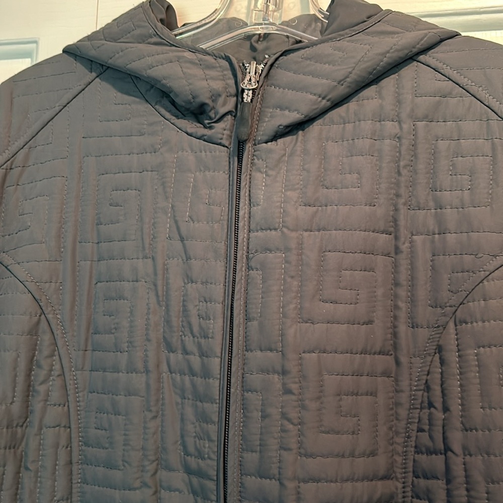 Jacket - Picture 2 of 12